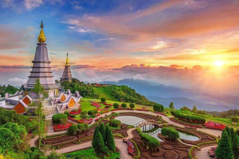 Doi Inthanon's Kew Mae Pan Trek: Unforgettable Panoramic Views